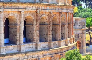 DINAMICO, Coliseo romano(