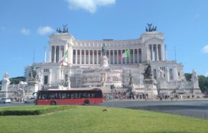 Tour recorriendo Fontana de Trevi, Pantheon y las plazas mas bellas de Roma
