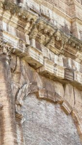 Fachada del Coliseo