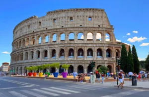 🏛️ Tour por los Foros Imperiales + Entrada gratuita al Coliseo (solo el primer domingo del mes)