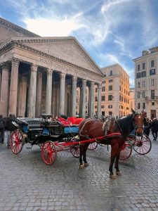 Tour en Carroza en Roma – Recorrido Premium en Boticella por el Centro Histórico